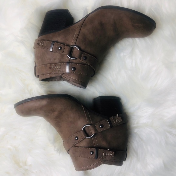 Indigo Rd brown booties - Picture 5 of 5